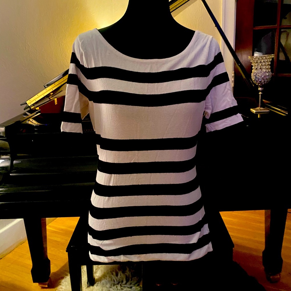 NY&C Sweater Size XS